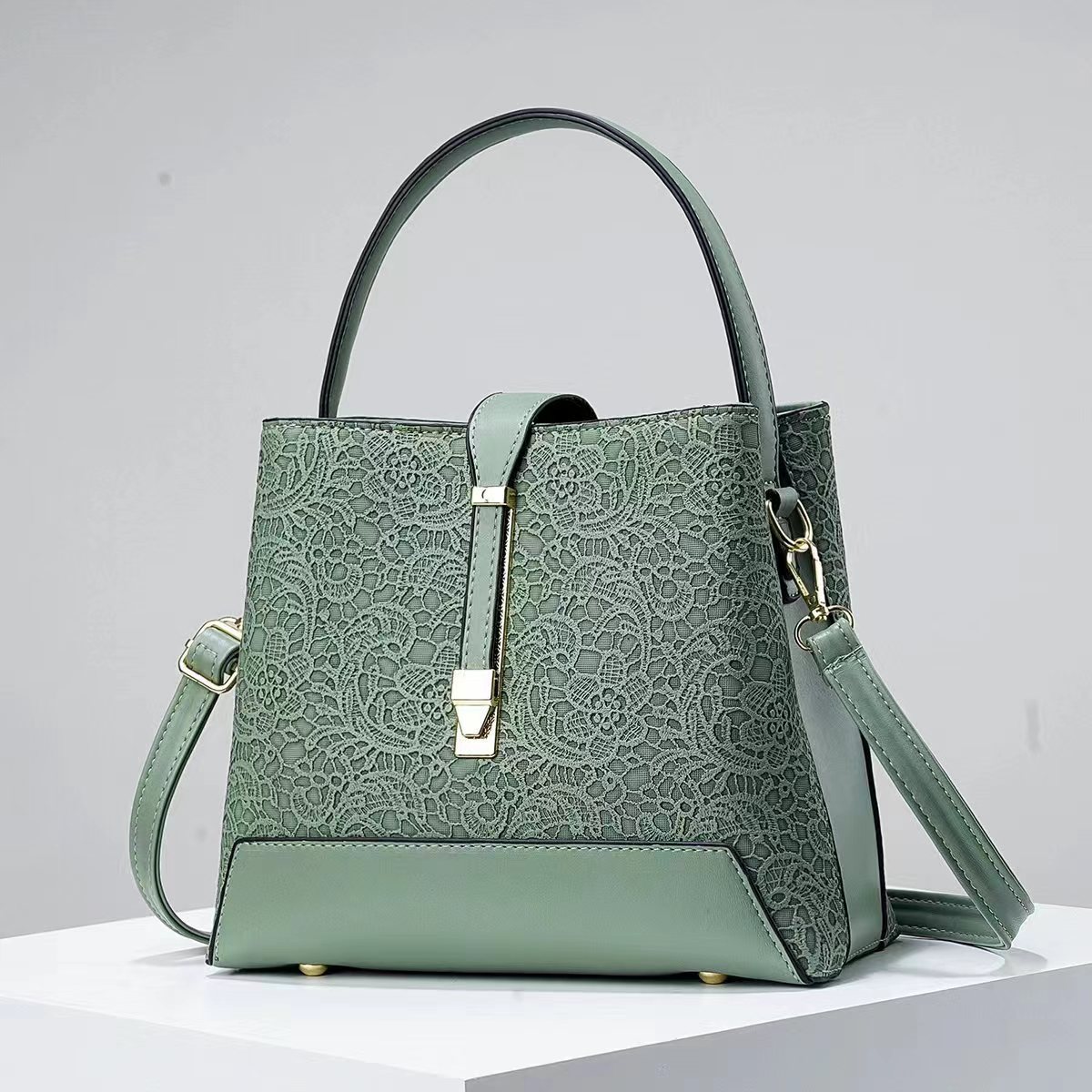 Neue Luxus-Einkaufstasche aus  – Luxury Bags Vendor Bewertung und Preis