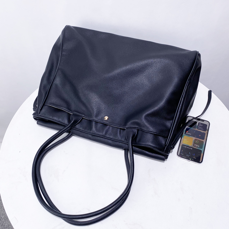 Aktentaschen und Tragetaschen  – Luxury Bags Vendor Bewertung und Preis