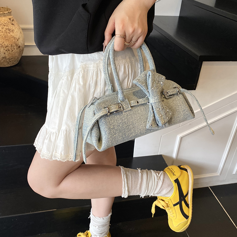 Sweetie Bowknot Kleine Bowling – Luxury Bags Consignment Bewertung und Preis