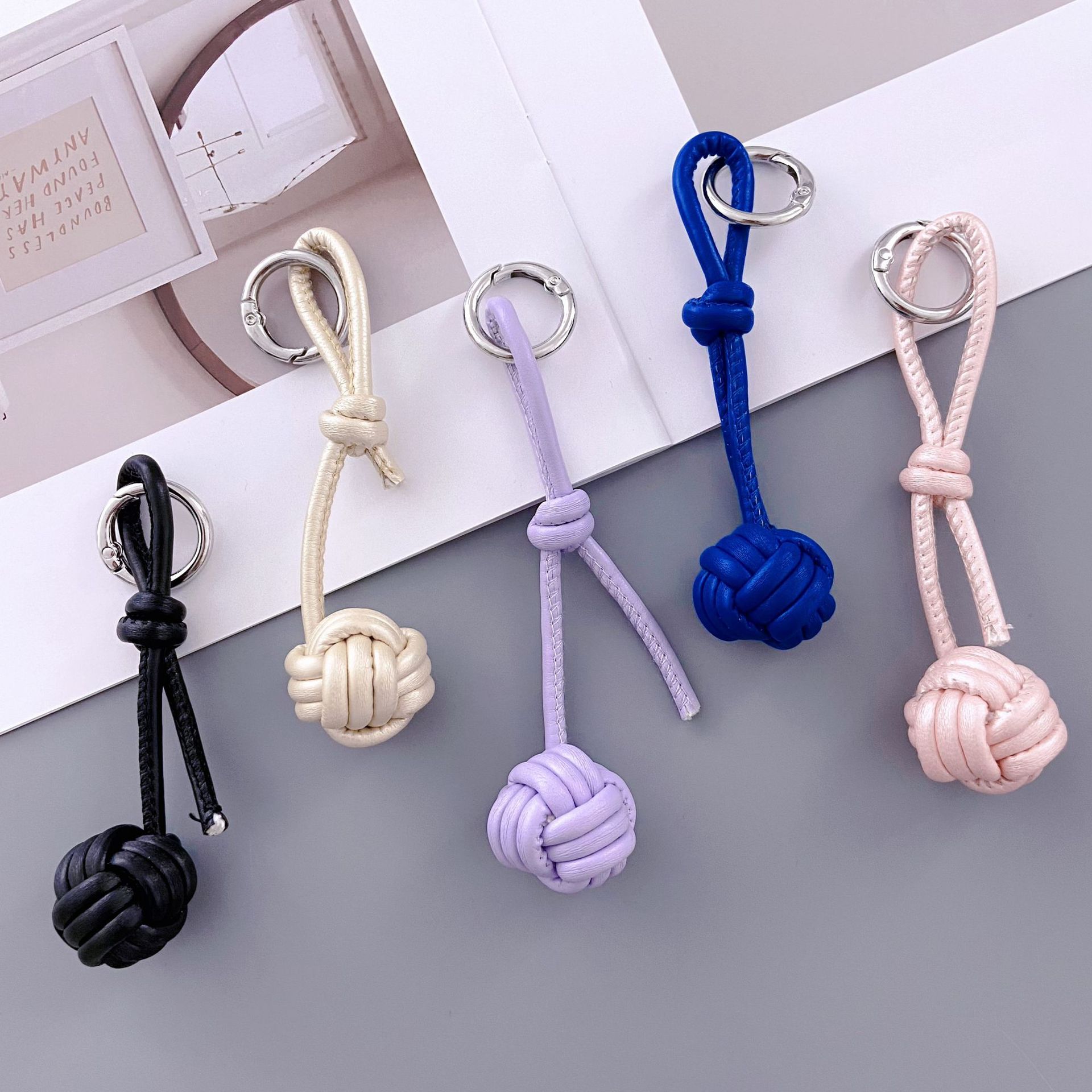 Taschenanhänger Japanischer Ha – Luxury Japanese Bags Brands Bewertung und Preis