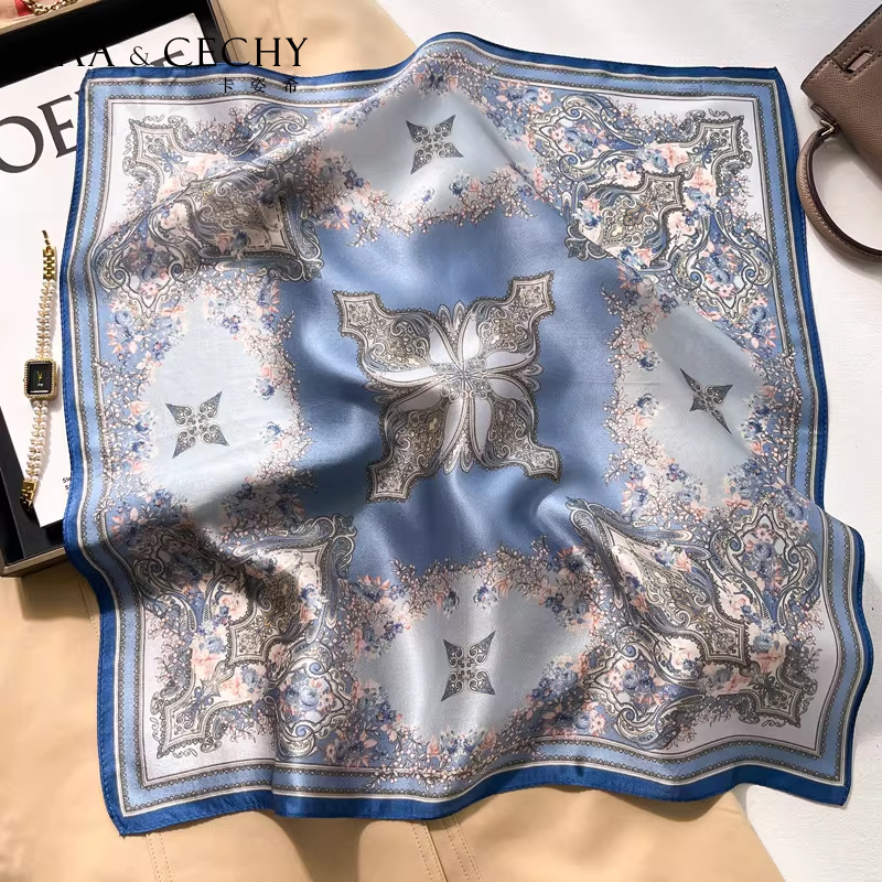 Quadratischer Schal aus 100 %  – Luxury Bags China Bewertung und Preis